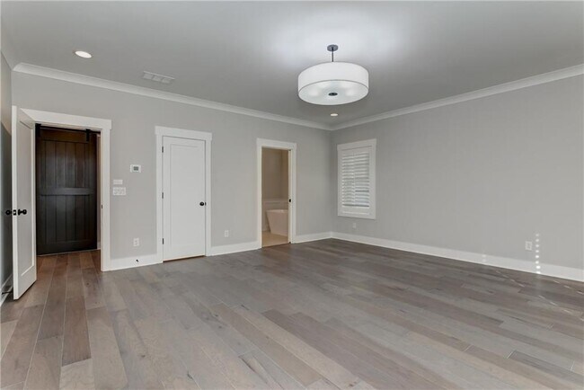 Building Photo - 1007 Fendley St
