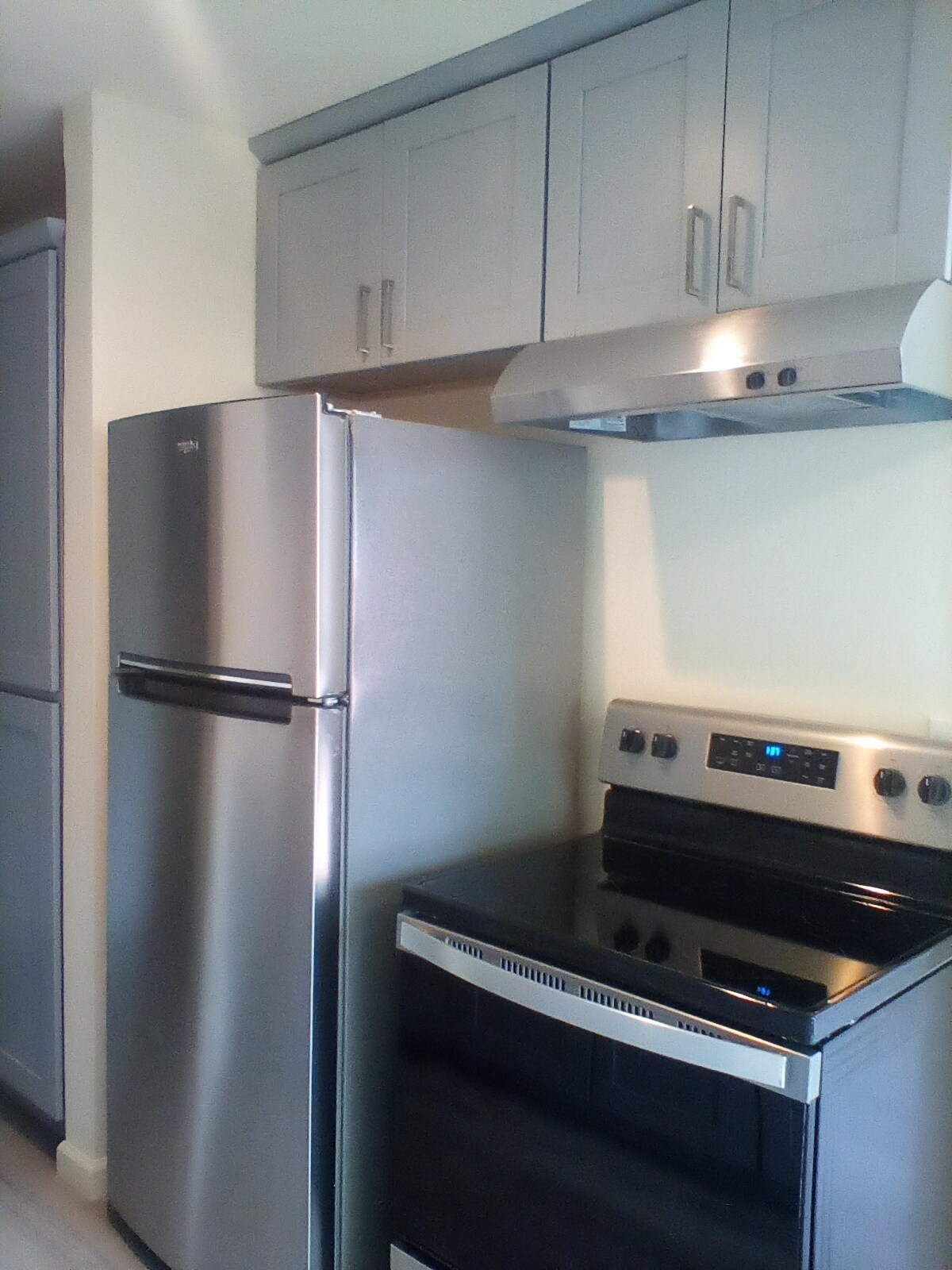 Kitchen kitchen - 400 Corcoran Ave