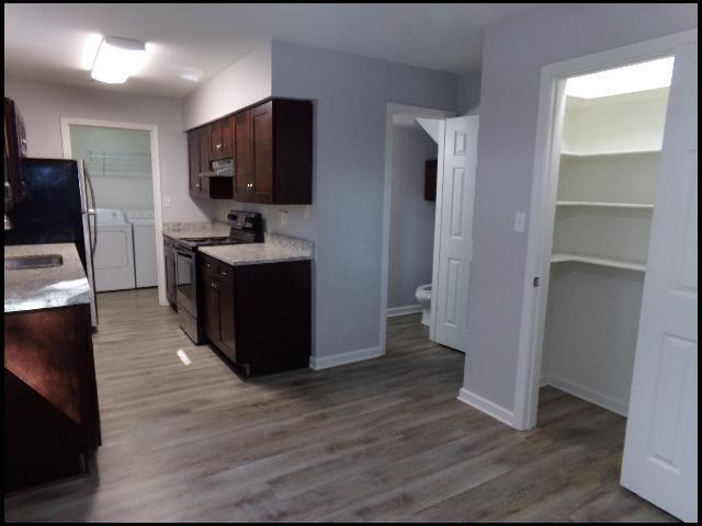 Building Photo - 222 Gamble Rd