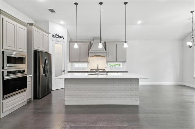 Building Photo - 13583 Iron Liege Dr