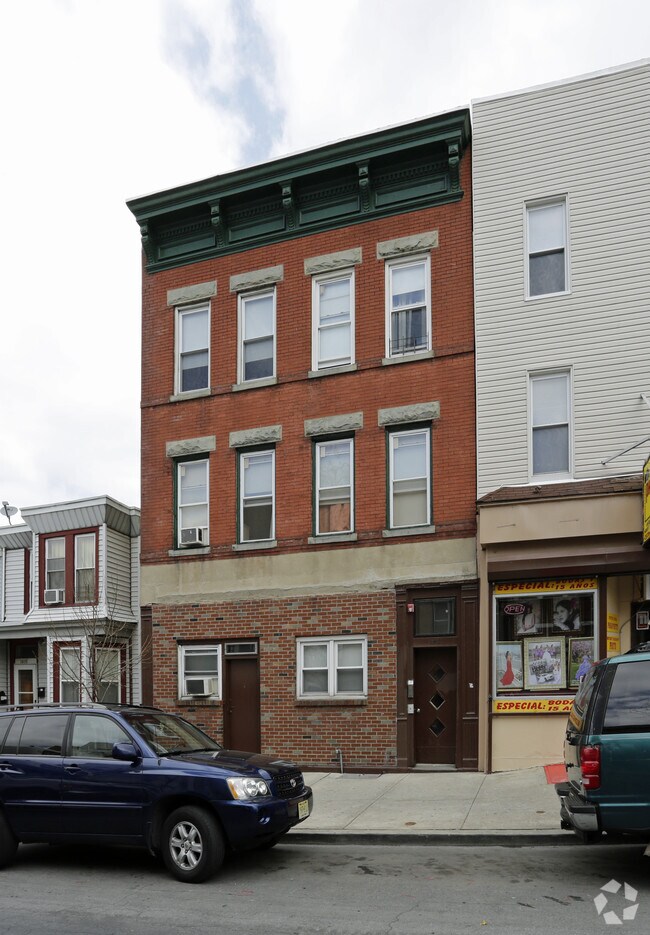 Building Photo - 1804 Bergenline Ave