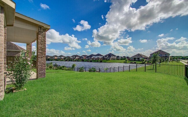 Building Photo - 2202 Anzio Ct