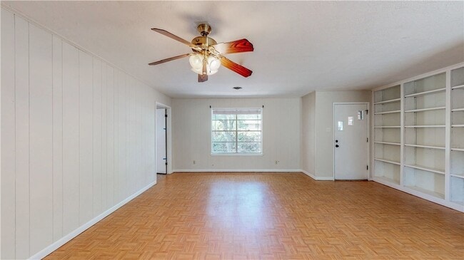 Building Photo - 1407 Lawyer St