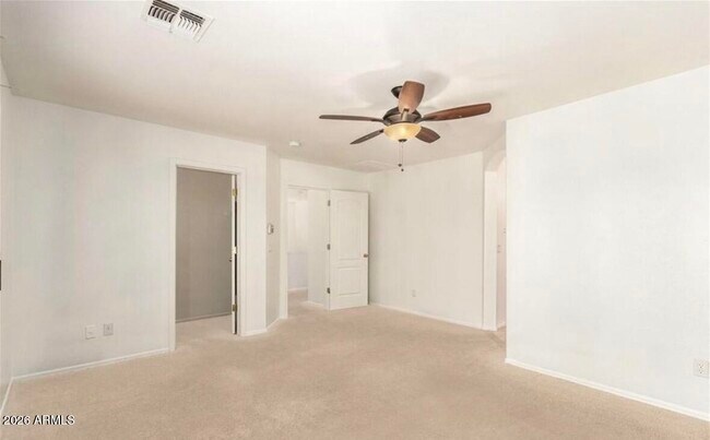 Building Photo - 11625 W Monroe St