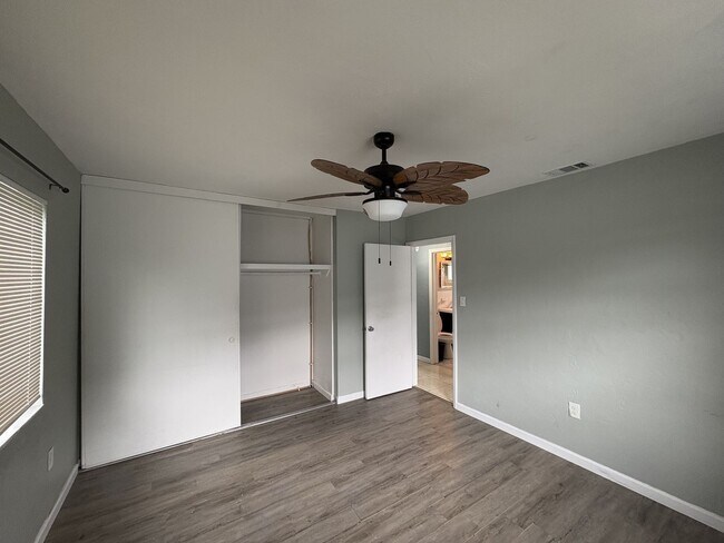 Building Photo - 2596 Starlite Ln