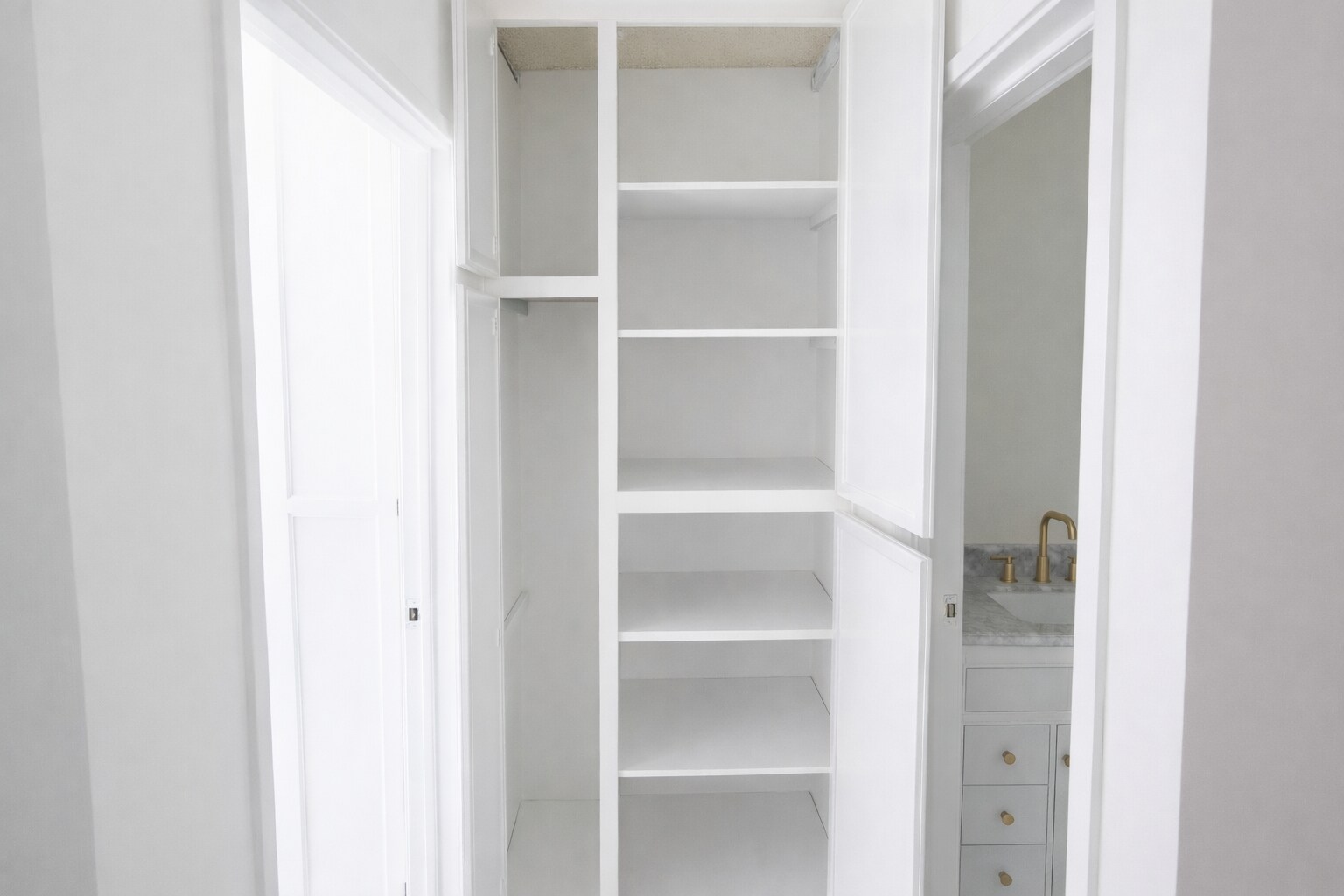 Building Photo - 421 S La Fayette Park Pl