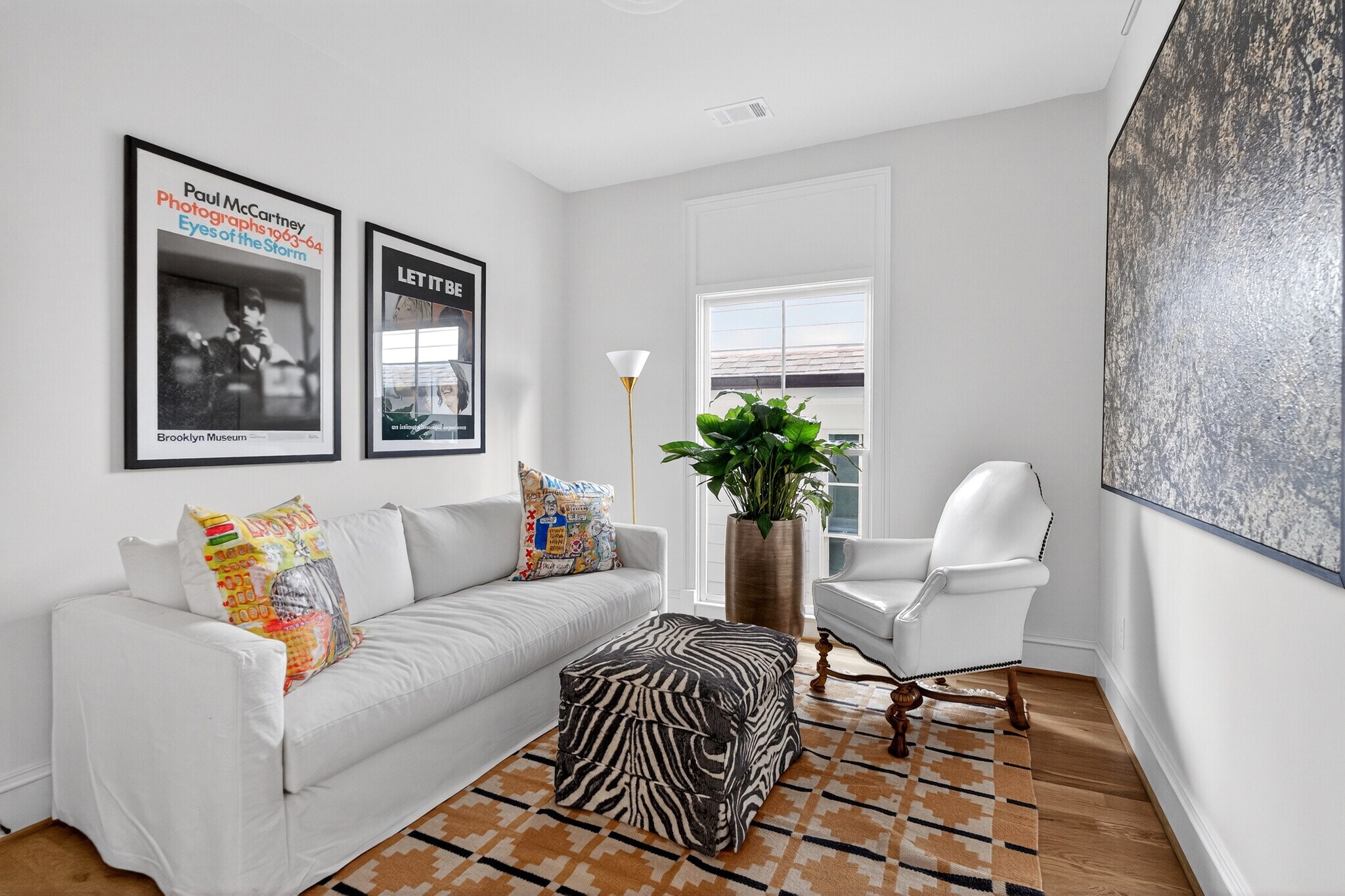 Flex/TV/Office - 100 Sheridan Dr NE