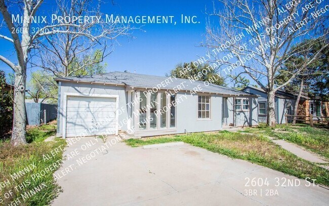 Building Photo - 2604 32nd St.