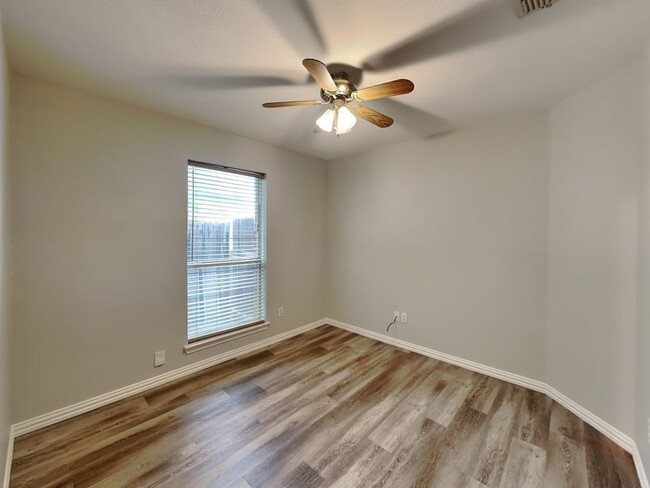 Building Photo - MOVE IN READY NOW IN KELLER ISD!
