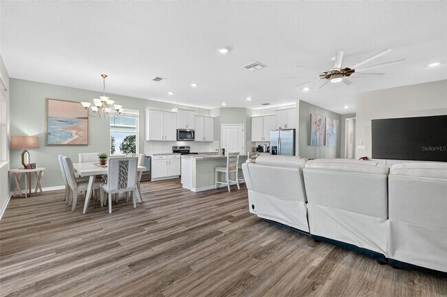 Building Photo - 18145 Beach Ranch Terrace