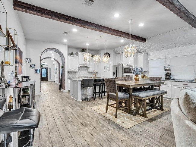 Building Photo - 23311 Darst Fld Trl