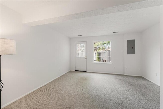 Building Photo - 1682 Harvest Green Ct