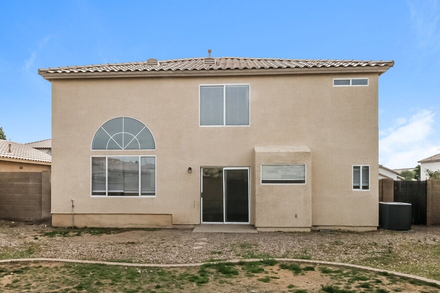 Building Photo - 11024 W Frier Dr