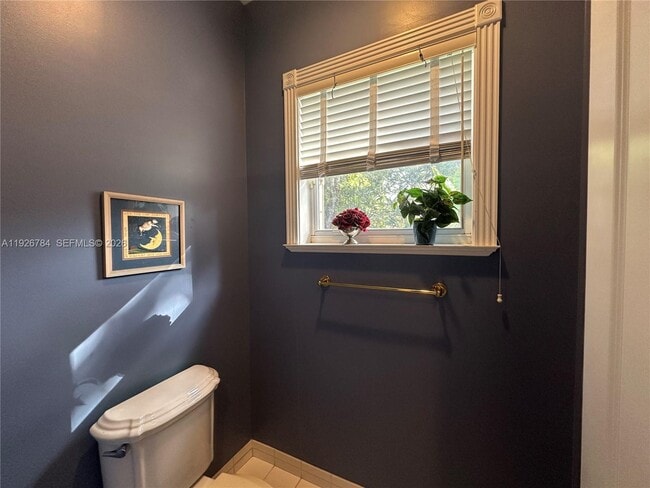 Building Photo - 15335 SW 80th Ave