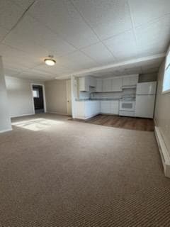 Building Photo - 165 Main St