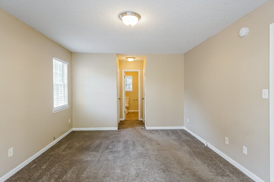 Building Photo - 1812 Molly Ln