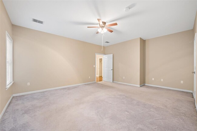 Building Photo - 1809 W 39th St