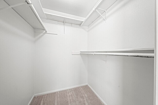 Building Photo - 14555 Wunderlich Dr