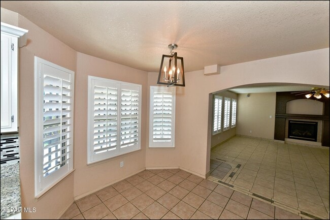 Building Photo - 1416 Stone Canyon Way