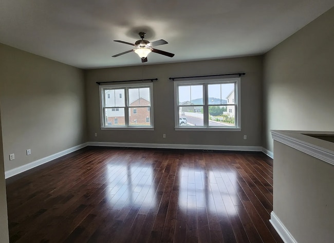 Building Photo - 2232 Lapis Ln