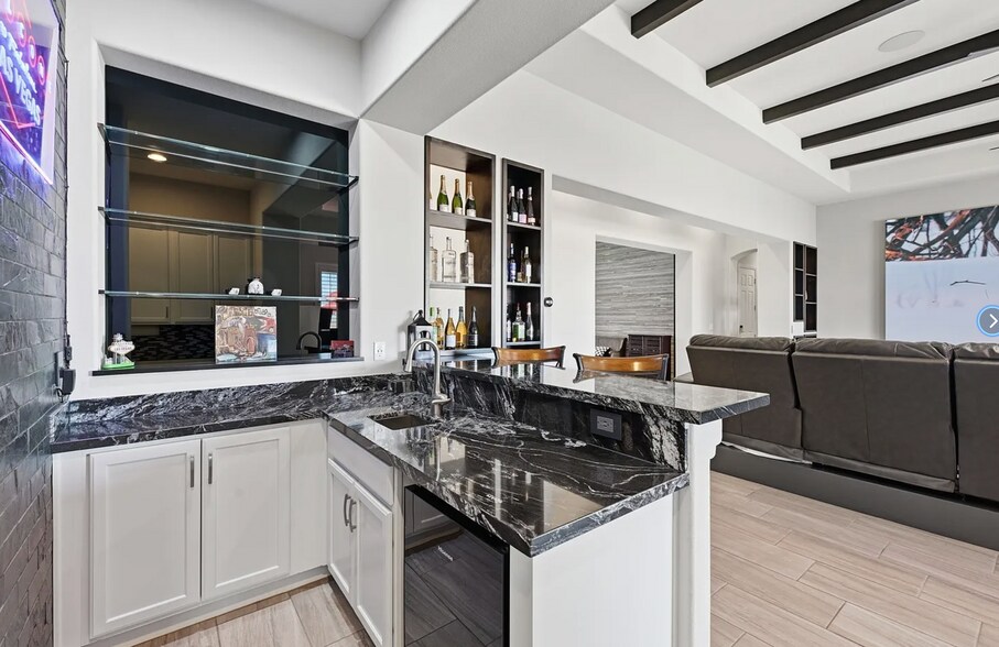 Building Photo - 3922 Jacob Lake Cir