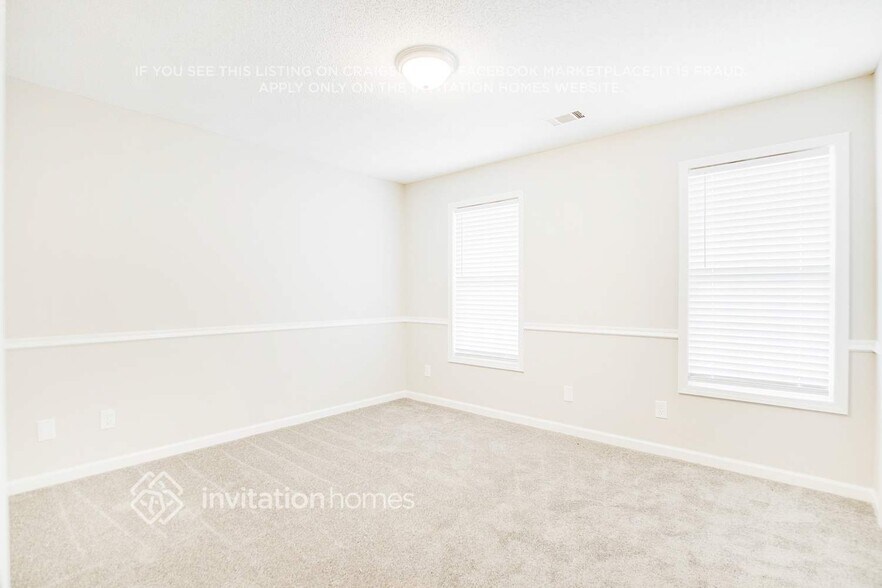Building Photo - 187 Pebblebrook Way