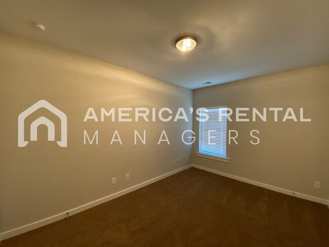 Building Photo - Home for rent in Brookwood, AL! Available to View!