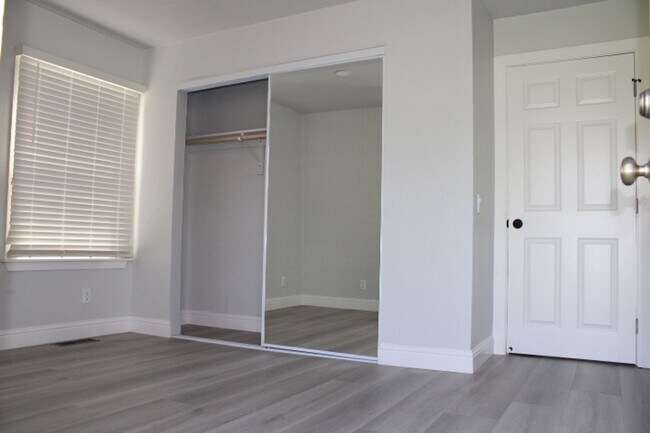 Building Photo - 2680 Appian Way