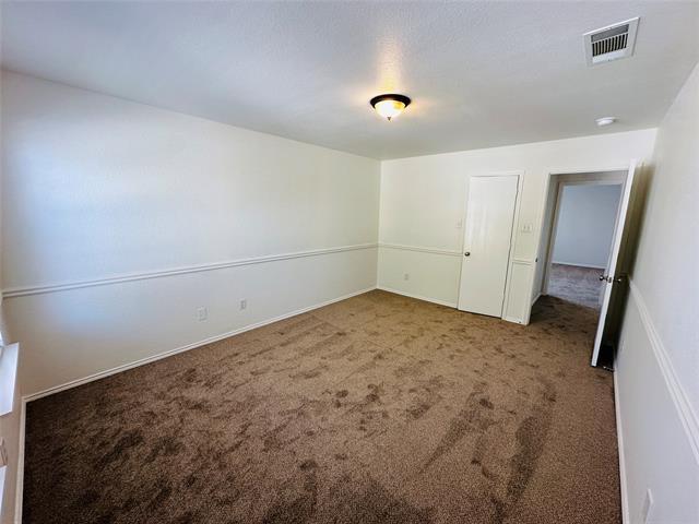 Building Photo - 421 Sandy Creek Dr