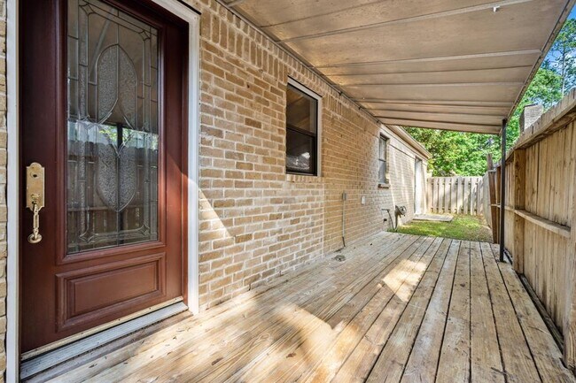 Building Photo - 3202 Breezy Pines Ct