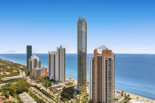 Building Photo - 18975 Collins Ave
