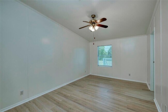 Building Photo - 132 Co Rd 247
