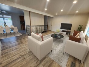 Building Photo - Gorgeous Valley House