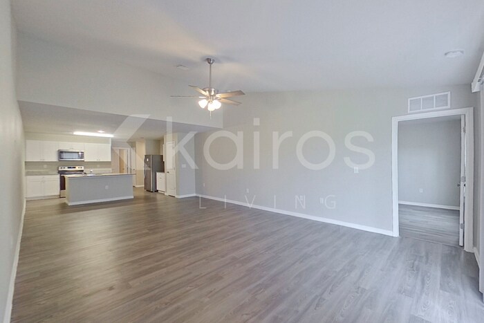 Building Photo - 18326 Gibraltar Ln