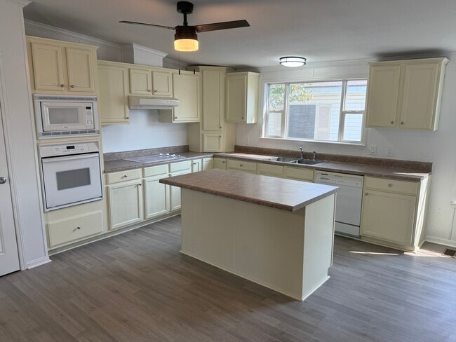 Building Photo - 11052 Richardo Ln