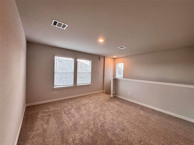 Building Photo - 32506 Timber Point Dr