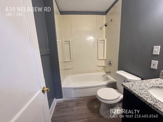 Building Photo - 839 NELAVIEW RD-