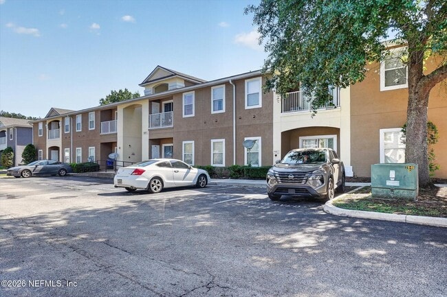 Building Photo - 7920 Merrill Rd