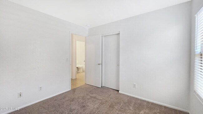 Building Photo - 12560 W Pasadena Ave