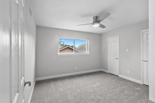 Building Photo - 1139 Lehman St