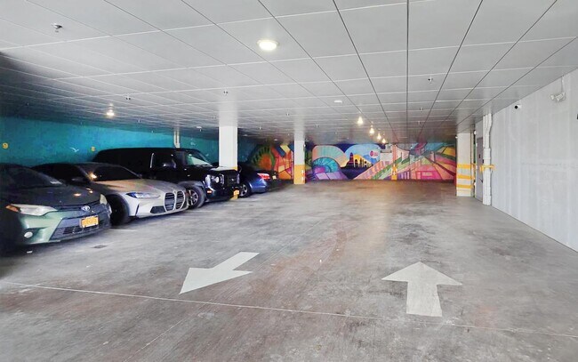 Building Photo - 211 Baldwin Ave