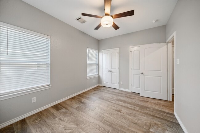 Building Photo - 16928 Kempwood