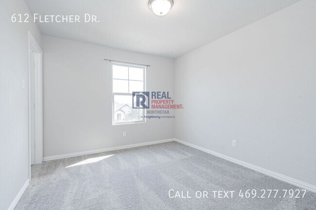 Building Photo - 612 Fletcher Dr