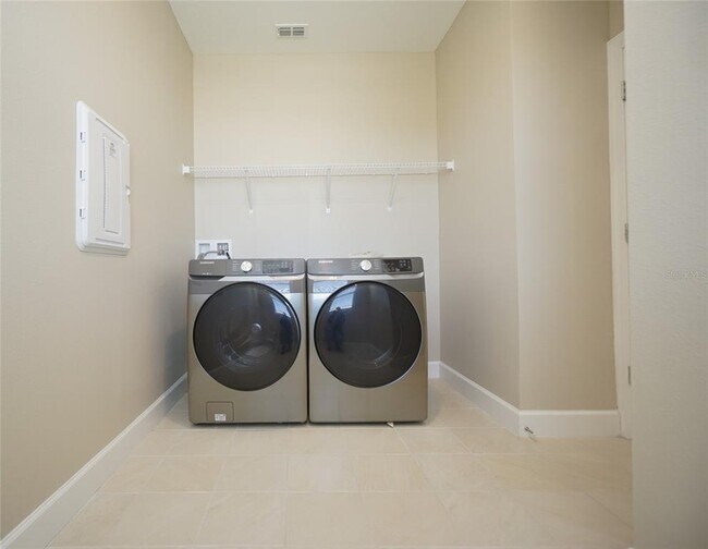 Building Photo - 34480 Wynthorne Pl