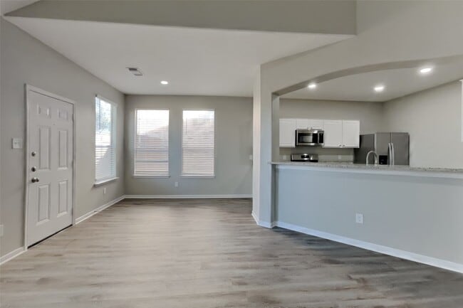 Building Photo - 23943 Ayscough Ln