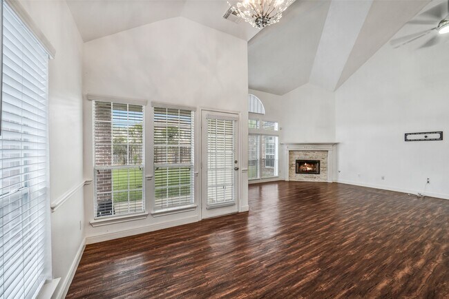 Building Photo - 16810 Noble Pass Ln