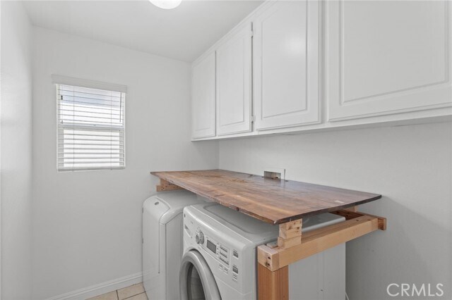 Building Photo - 36124 Madora Dr