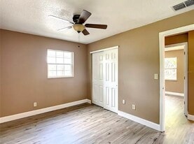 Building Photo - 4700 Kirkland Blvd