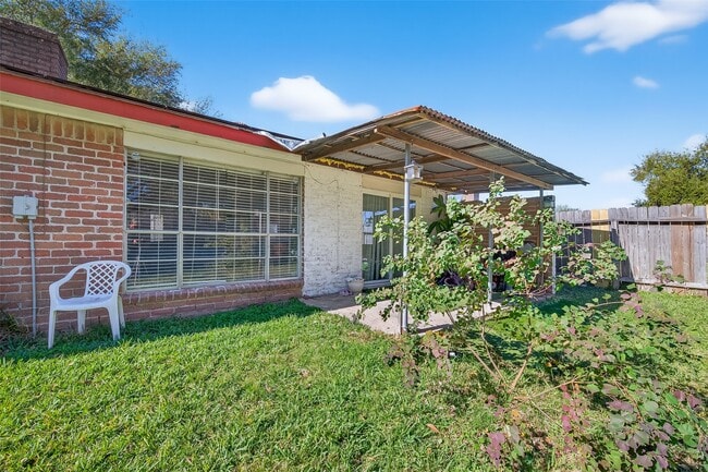 Building Photo - 10423 Permian Dr