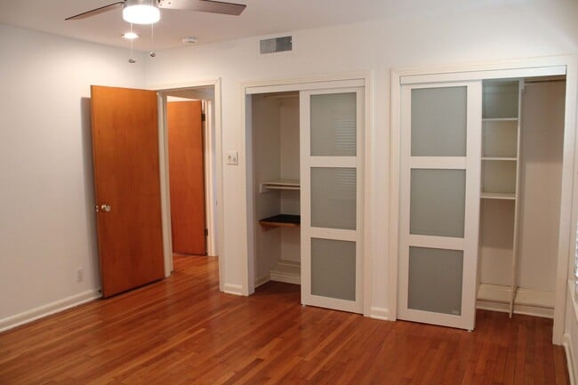 Building Photo - 140 Arvin Dr